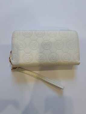 White Embossed Double Wristlet Clutch